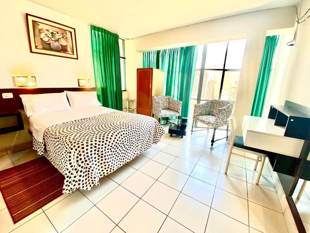 Casahotel Jockey Plaza Mall Lima Buitenkant foto